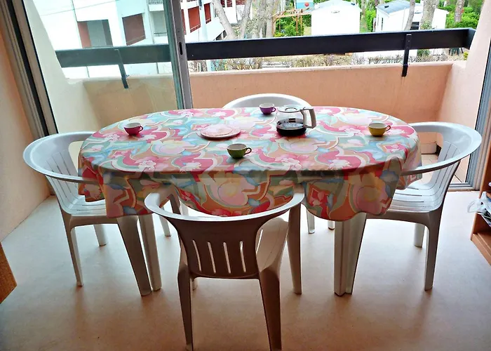 Appartement Cosy Avec Accès Et Parking, 4 Couchages à Marseillan-plage - Fr-1-387-92 *